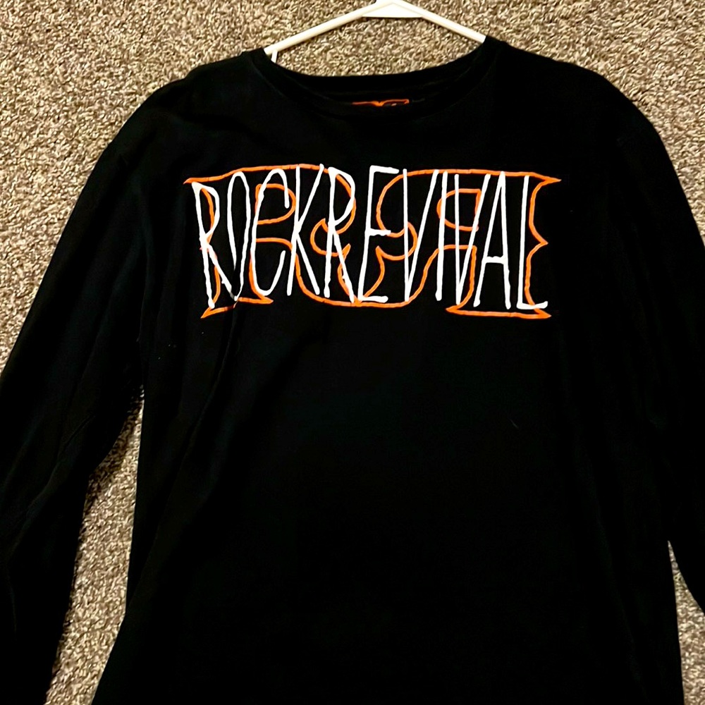 Men’s long sleeve shirt